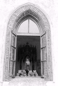 南角塔裡的萬金聖母（照片提供：潘世華）
