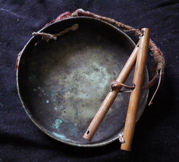 kangkang ，驅疫祭與狩獵祭儀式時使用的物品